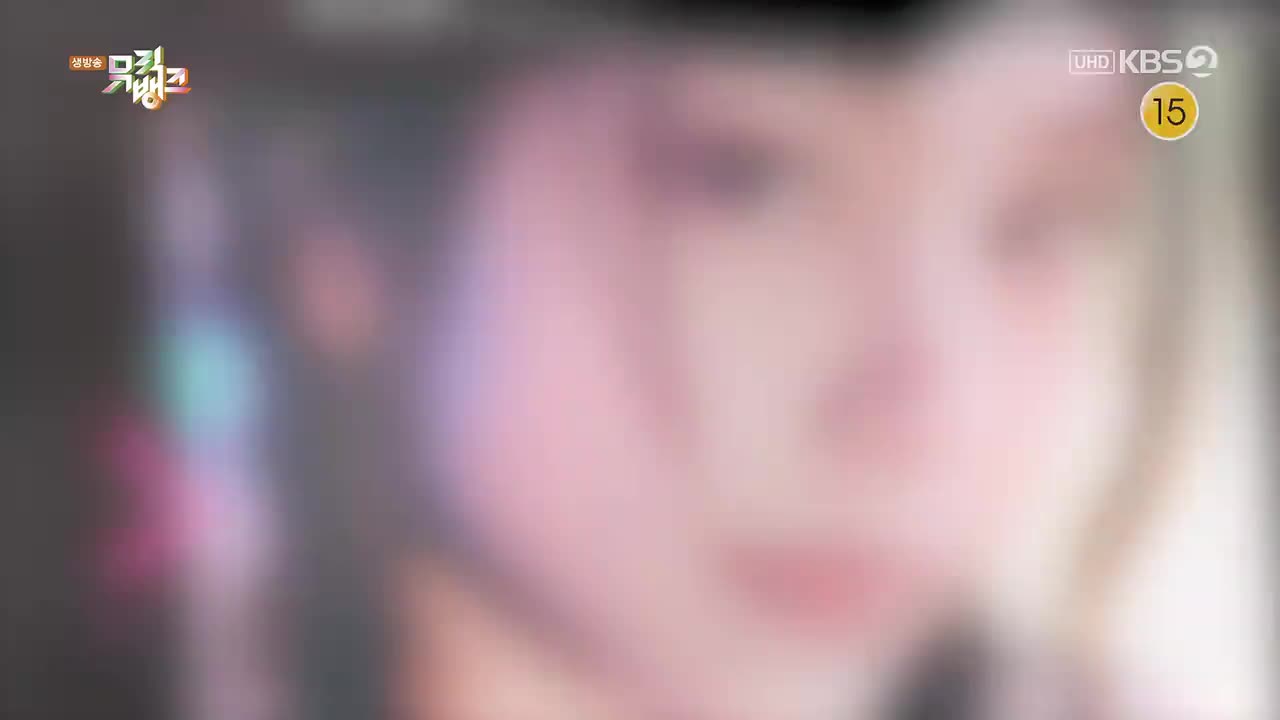 250307 KBS UHD Music Bank Hearts2Hearts - The Chase