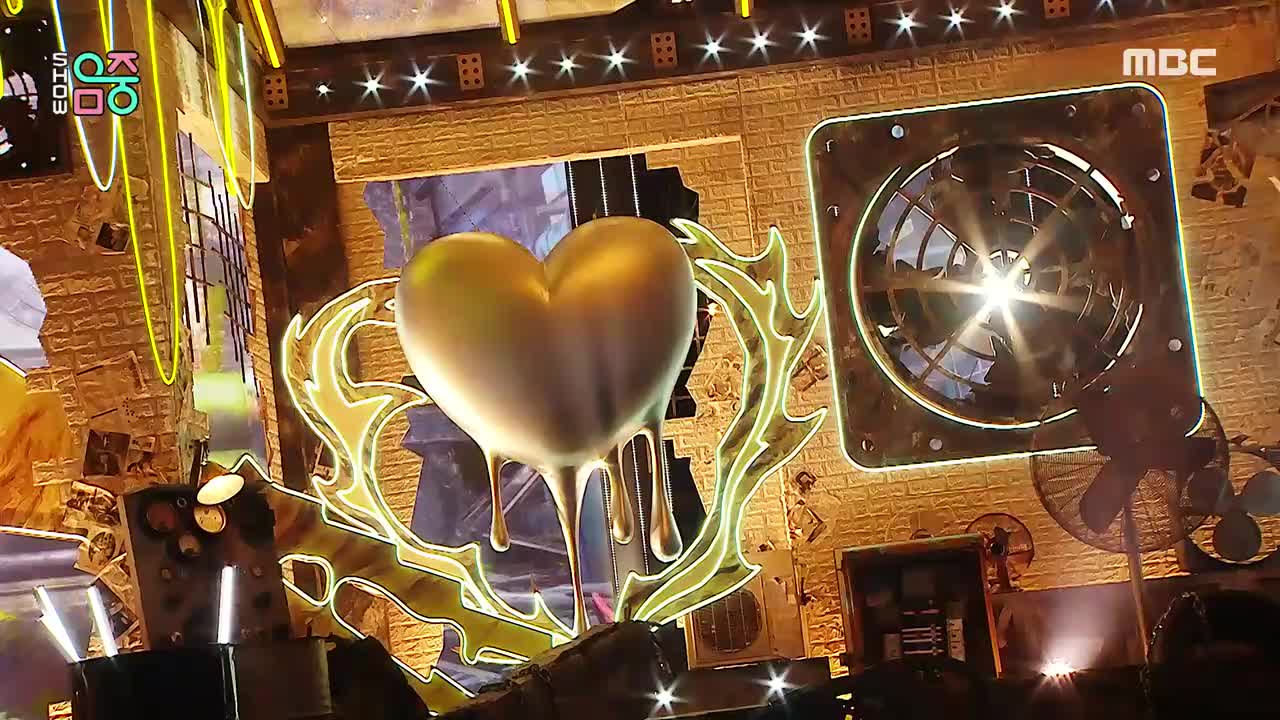 LE SSERAFIM - HOT 打歌舞台