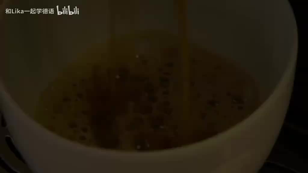 085 P69_Station_1_Clip_5_os