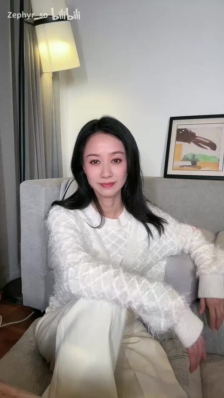 【倪虹洁×蒋一侨】双人直播 微醺夜话，今晚我们聊聊“慢生长” | 20250403 分p_1