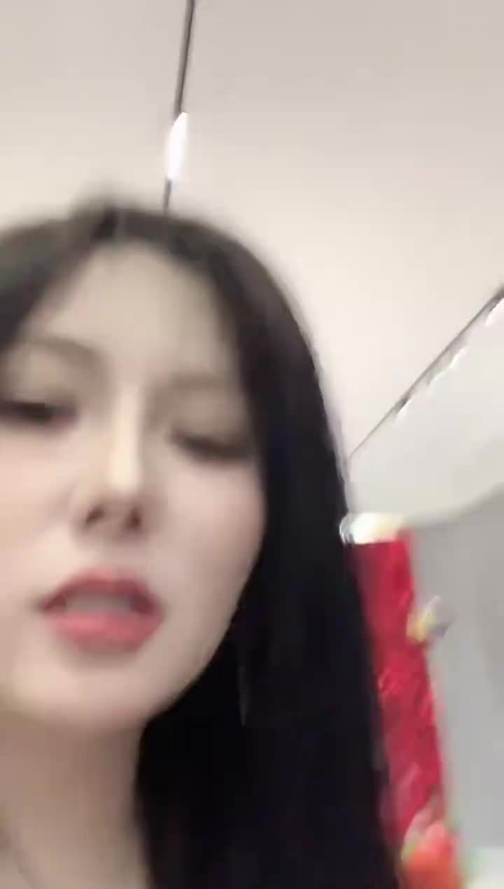 艺艺_250418_182511