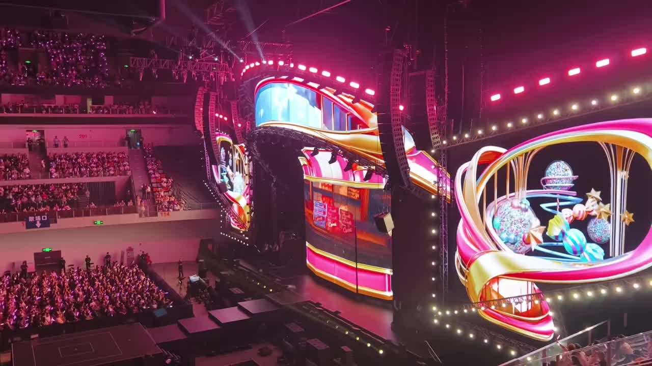 开场+Bite Back+一律建议分手吧+Woosa Woosa+Honey