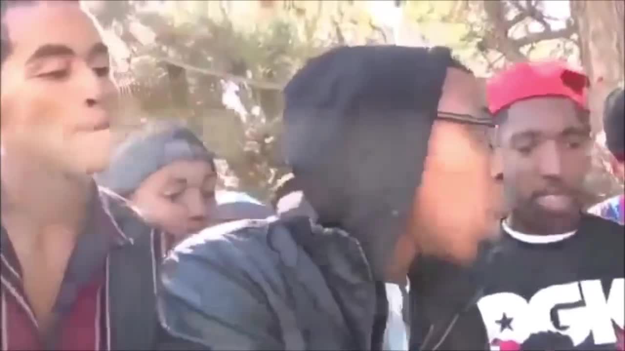 bong~biang~ba~（各种怪动静，ohhh的那伙人