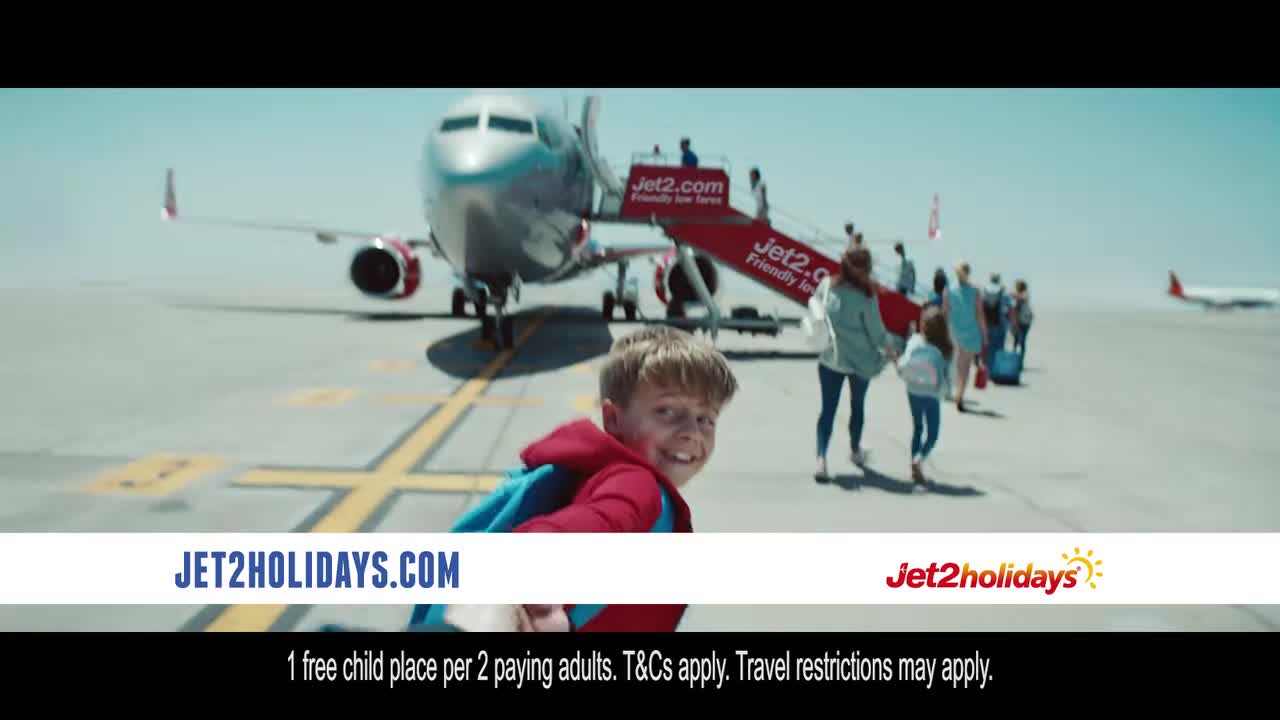 Jet2holidays TV ad family W22 Sept 22_Full-HD
