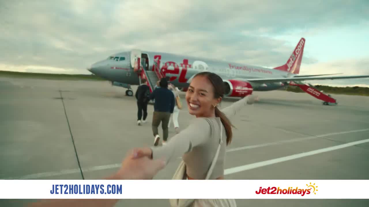 Nothing beats a Jet2holiday _ 22kg baggage included _ TV advert_Full-HD