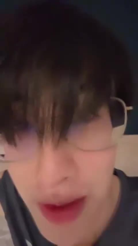 【TleFirstone】双人床上直播｜250402 IG Live