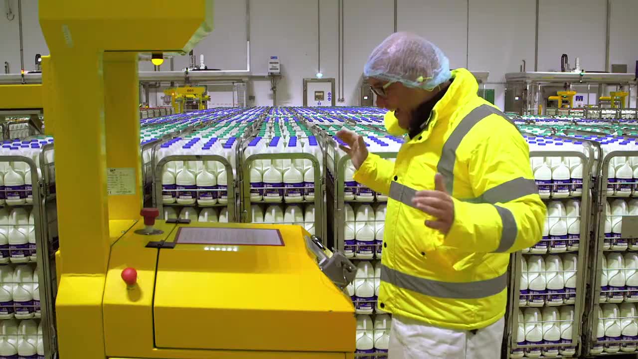 走进工厂 牛奶 8