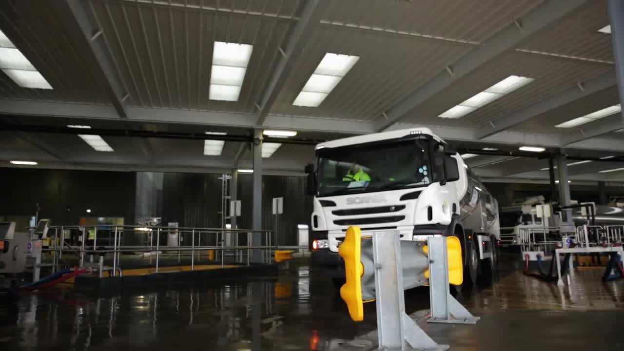 走进工厂 牛奶 4