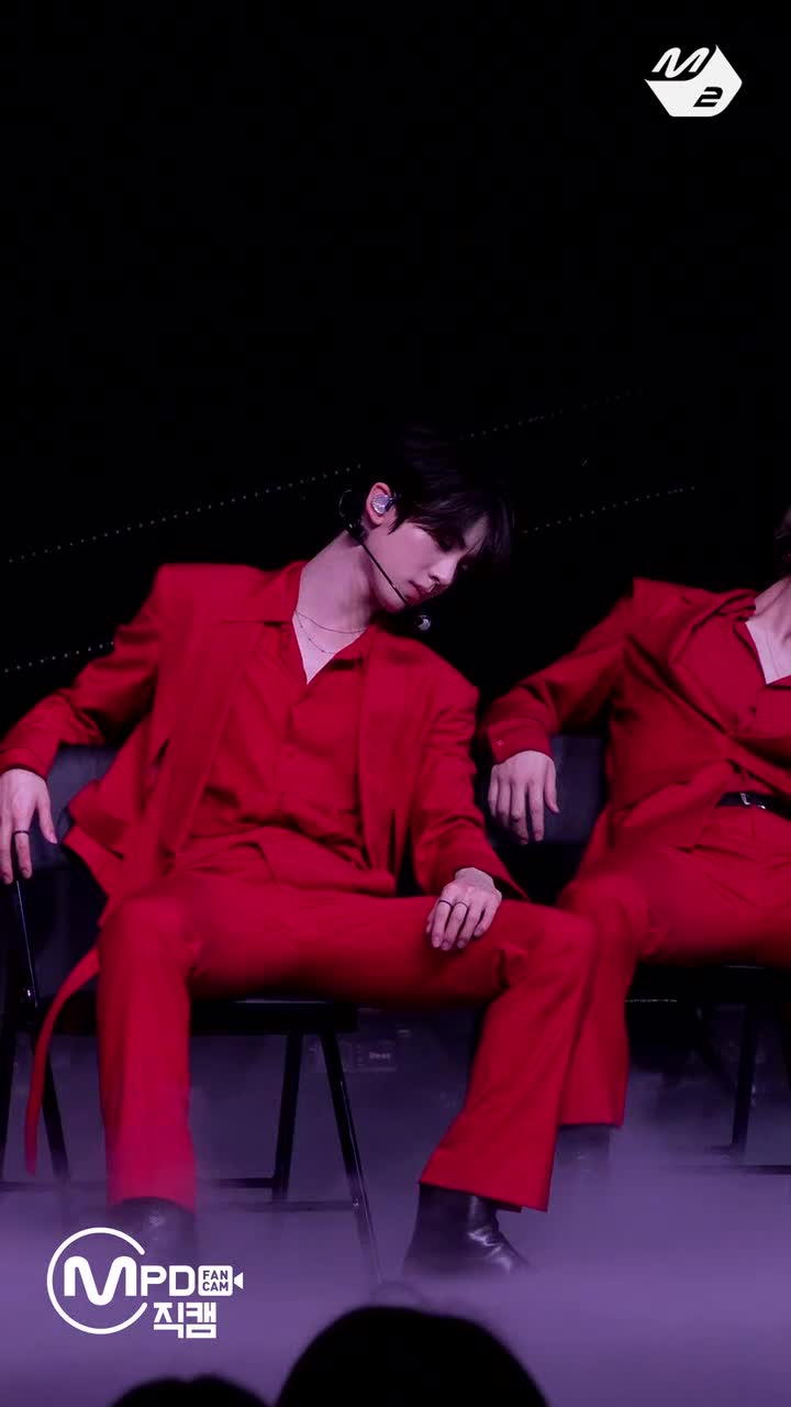 韩维辰‹竖拍›