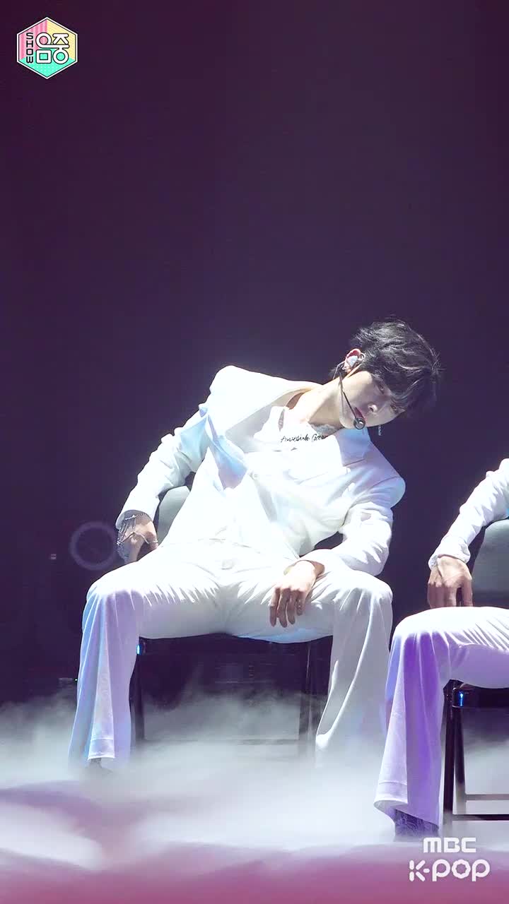 沈泉锐‹竖拍›