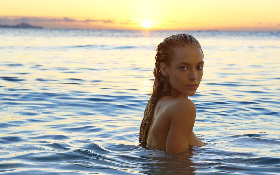 [图]超模 Hannah Ferguson 时尚摄影~