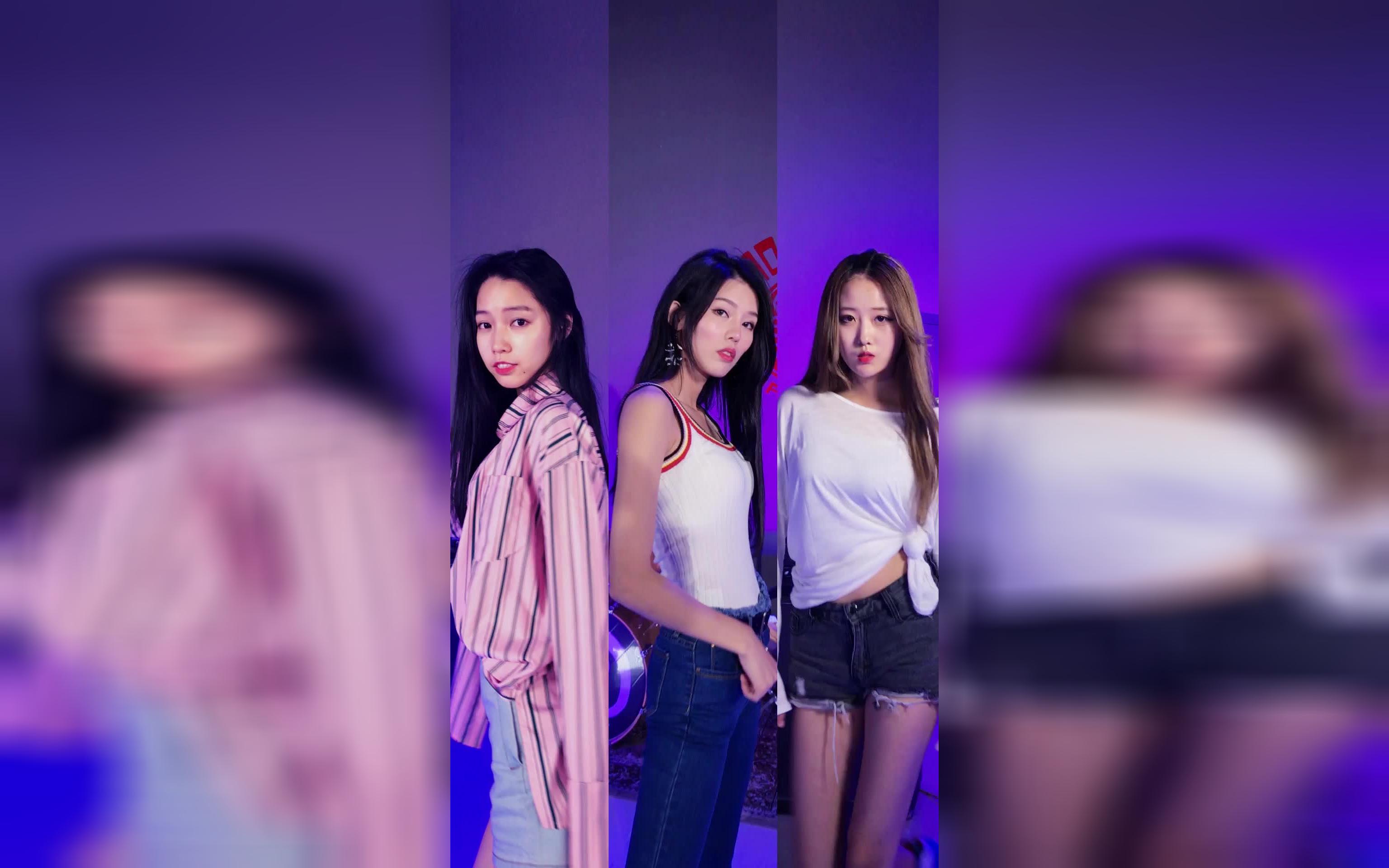 巢青年舞蹈社区 一婷 柠萱 圈套圈的逗逗 超火《ddu du ddu du》