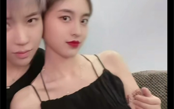 8月6日王佳萱马文洁直播完整版