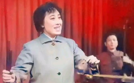 [图]【河南坠子 中国唱片】《黛玉悲秋》马玉萍.北京市曲艺团演出