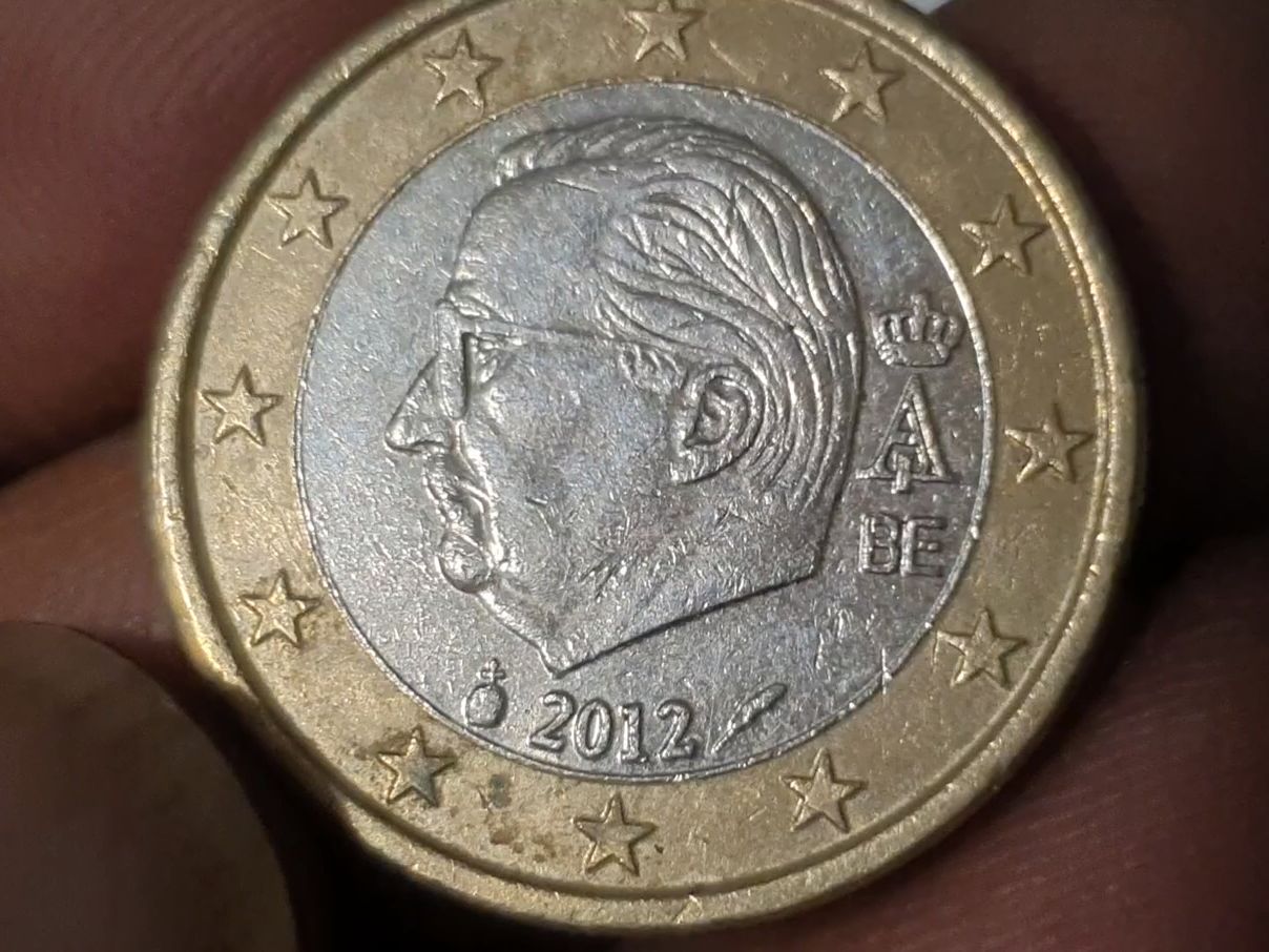 来自欧盟成员国荷兰,比利时 1欧元硬币