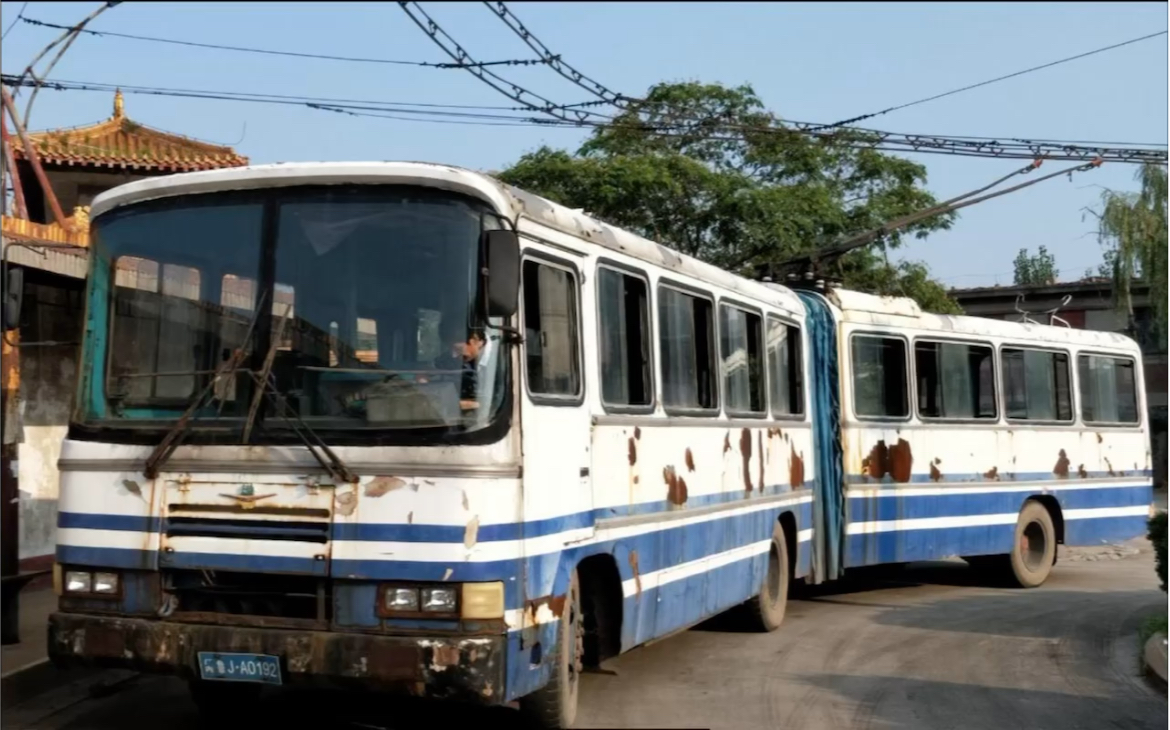 sk562gp铰接式无轨电车