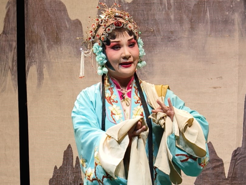 豫剧《绣花女传奇》翟明霞 饰 柳明月