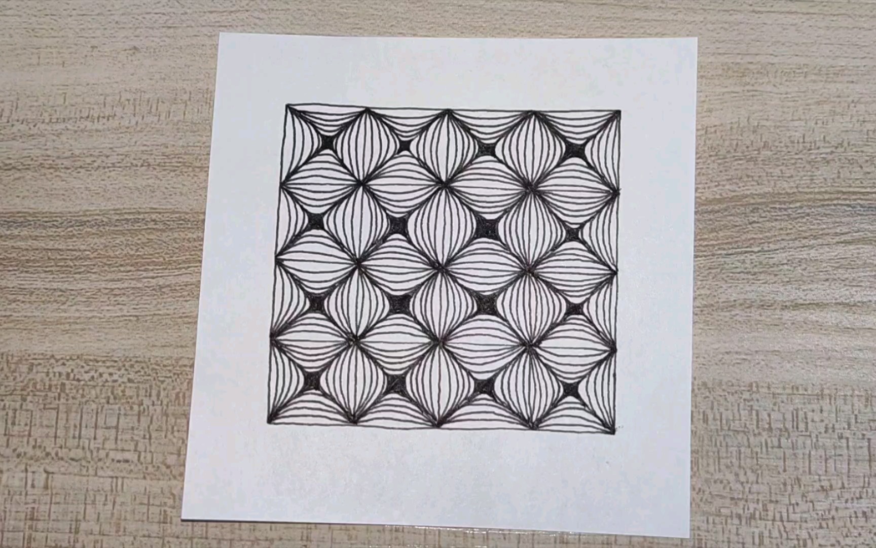 禅绕画‖控笔‖十六格格