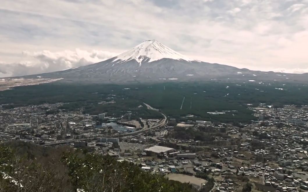 【超清日本】漫步富士山河口湖+无人机航拍 (1080P高清版) 2022.4哔哩哔哩bilibili