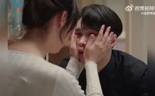 Download Video: 【张艺兴相逢时节】好喜欢张艺兴哄女友这段！脾气来的快，认怂也快！“你懂个屁啊，……你能不能动动你的猪脑子稍微想一下……”  “我错了，这个气真的不是对你发的”