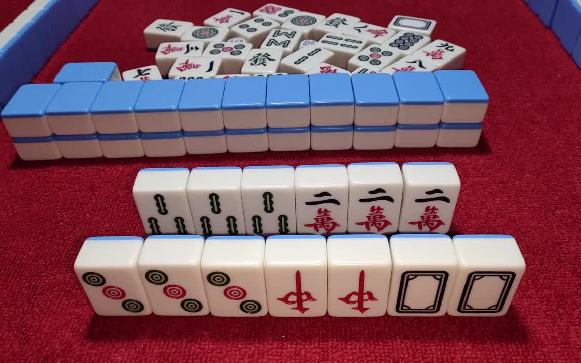 一顿疯狂杠牌绝不是吓唬牌友,小伙拿下碰碰胡,实在是太优秀