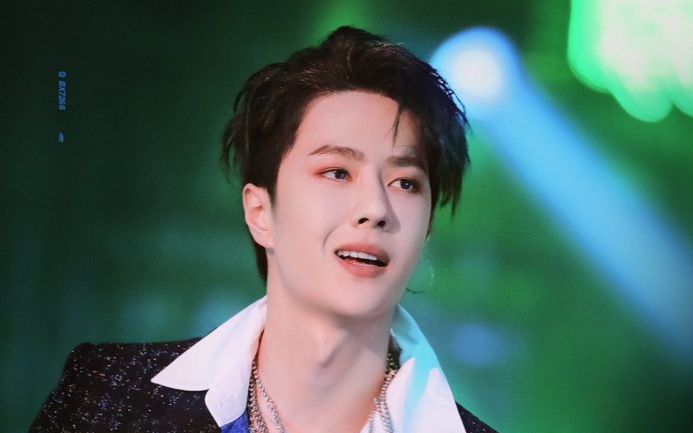 【王一博】乐华12周年家族演唱会—无感现场版