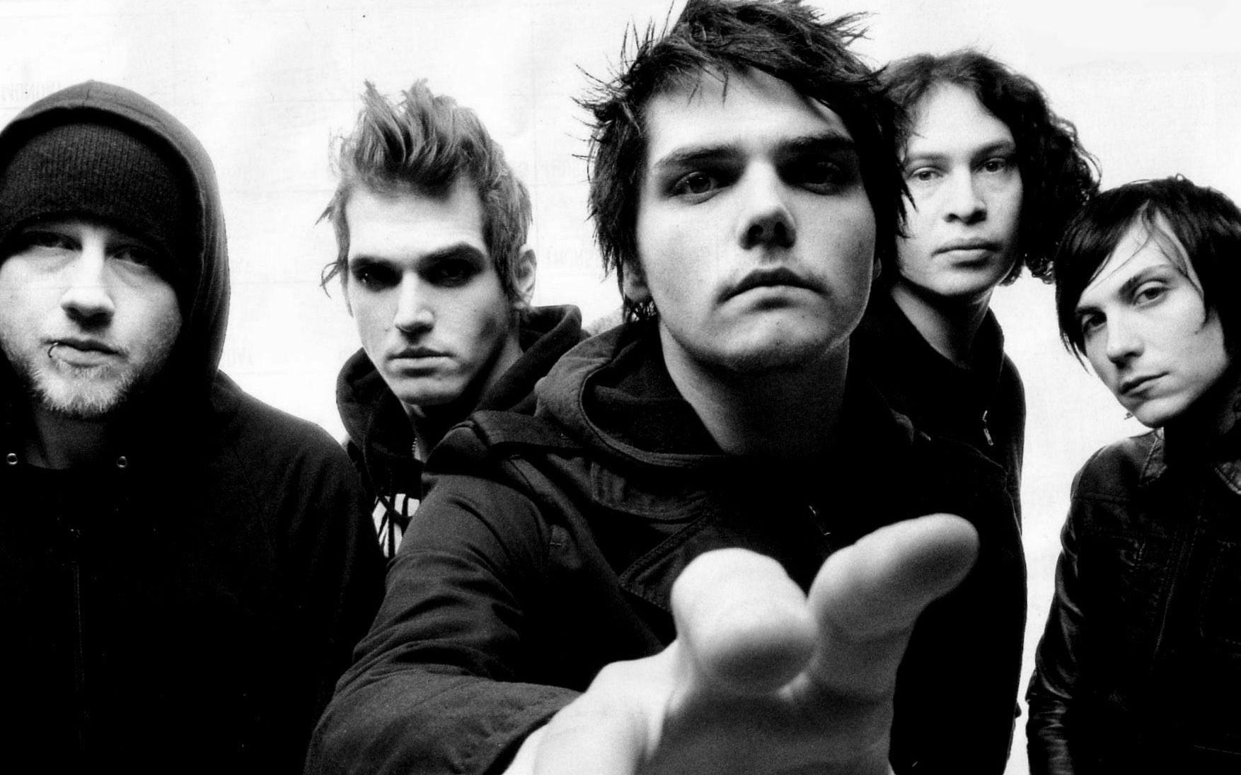 mychemicalromance我的化学罗曼史theblackparadeisdeadconcertfilm