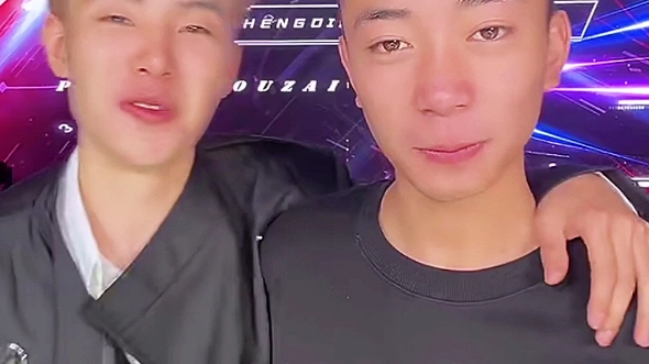 安然挑战小哈哈鬼步舞