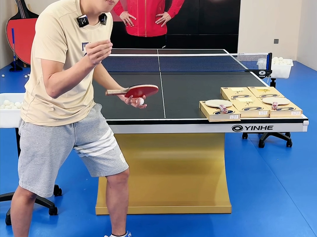 尹航勾手发球(14)