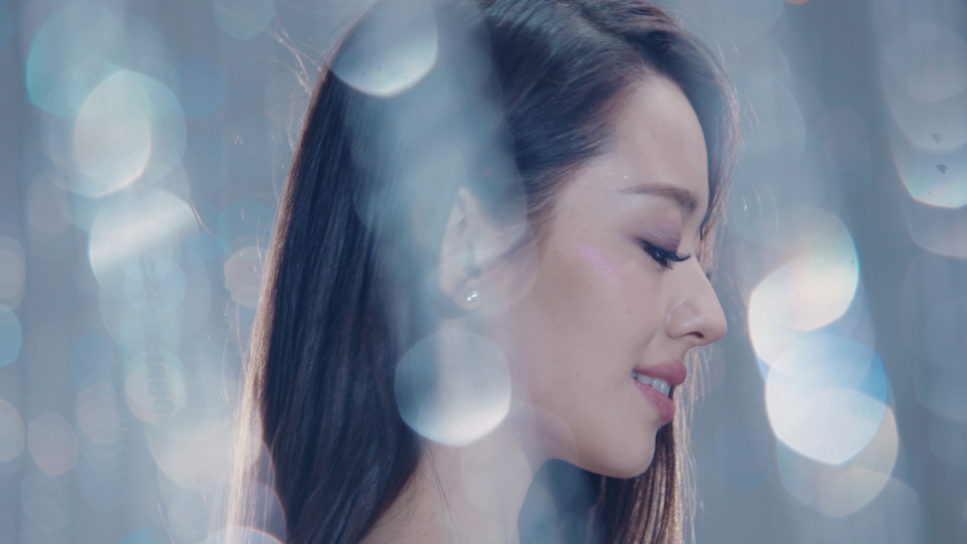 不灭的烟火 - 吉娜·爱丽丝_哔哩哔哩_bilibili