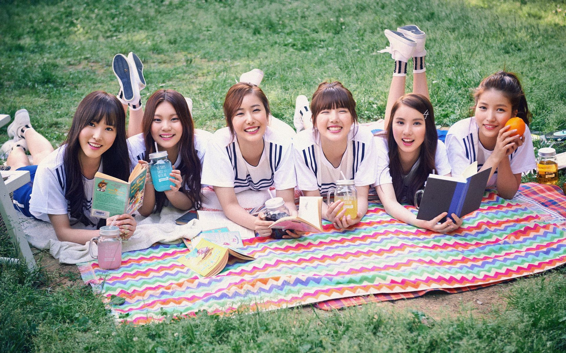 gfriend出道至今的主打mv官方10个现场10个更至crossroads