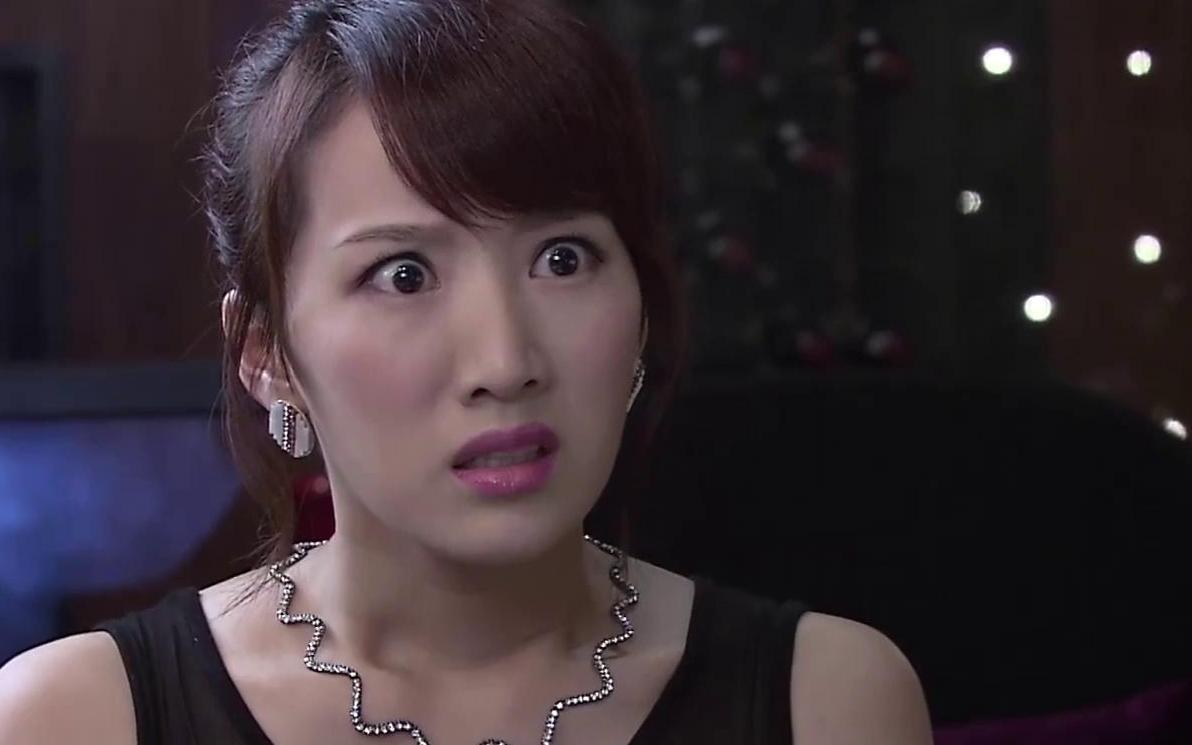 纸婚:妻子打扮漂亮和男闺蜜吃饭,怎料丈夫看到了,反应出乎意料