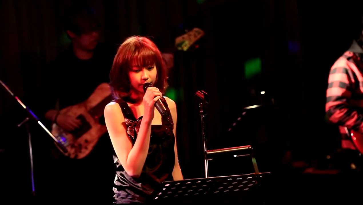 活动作品oliviaong现场名曲turecolors