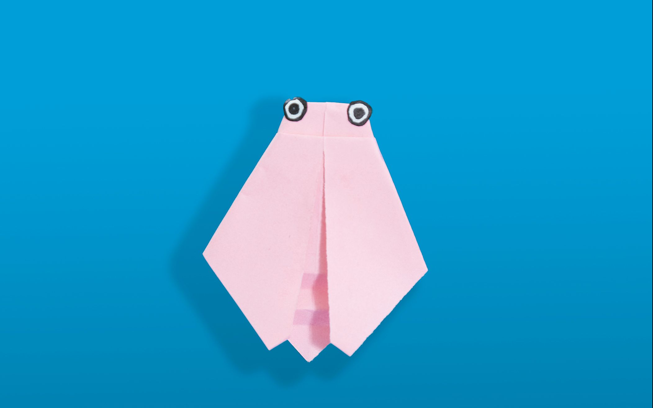 幼儿园手工制作《蝉》非常简单的亲子立休手工折纸,少儿创意手工