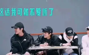 Download Video: 哈哈哈，整场辩论赛最高能的part ，居然是张小狗的反驳“怎么说的又矮又胖呢？ ”