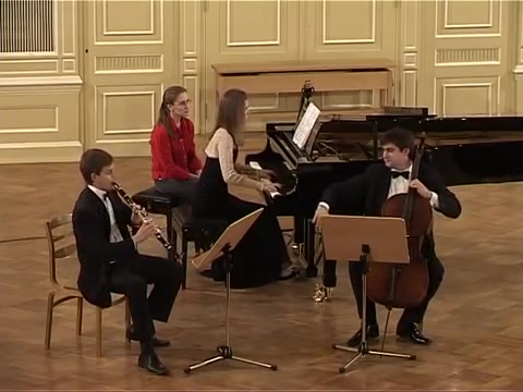 [图]M.Glinka Trio Pathetique for clarinet, piano and cello