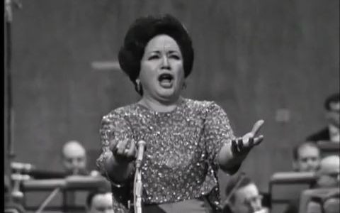 [图]Oralia Dominguez sings "Condotta ell'era in ceppi" from "Il Trovatore"(1965)