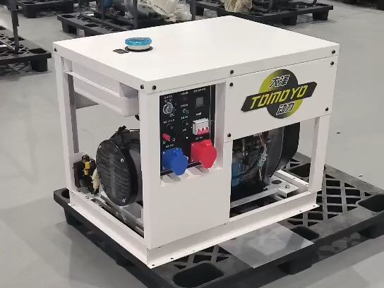 15kw柴油发电机 单三相220v/380v 小型车载发电机
