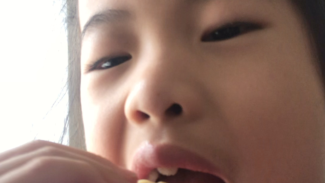 【敏敏快乐的一家人】更新了一条视频,快来围观!