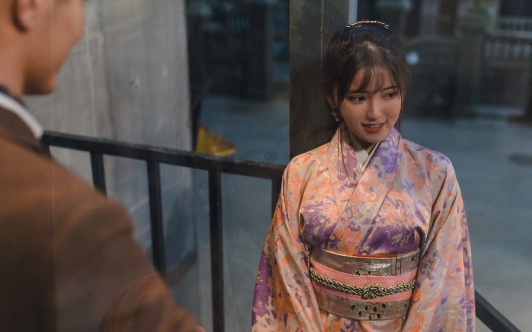 隐形守护者-纯子剧情