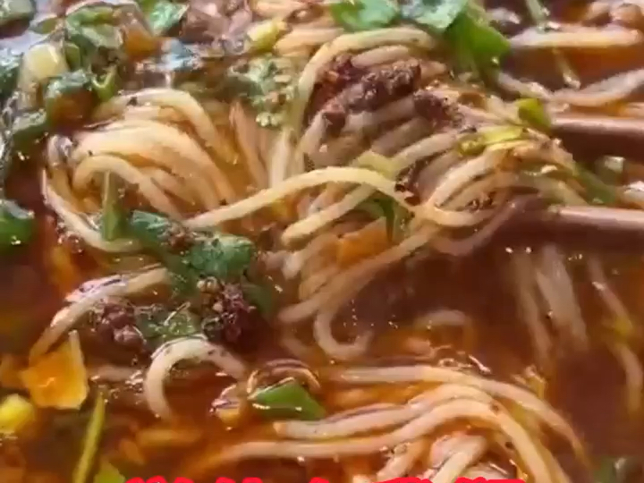 热门项目学校工厂食堂注重营养搭配,为顾客提供营养丰富,口味适中的餐