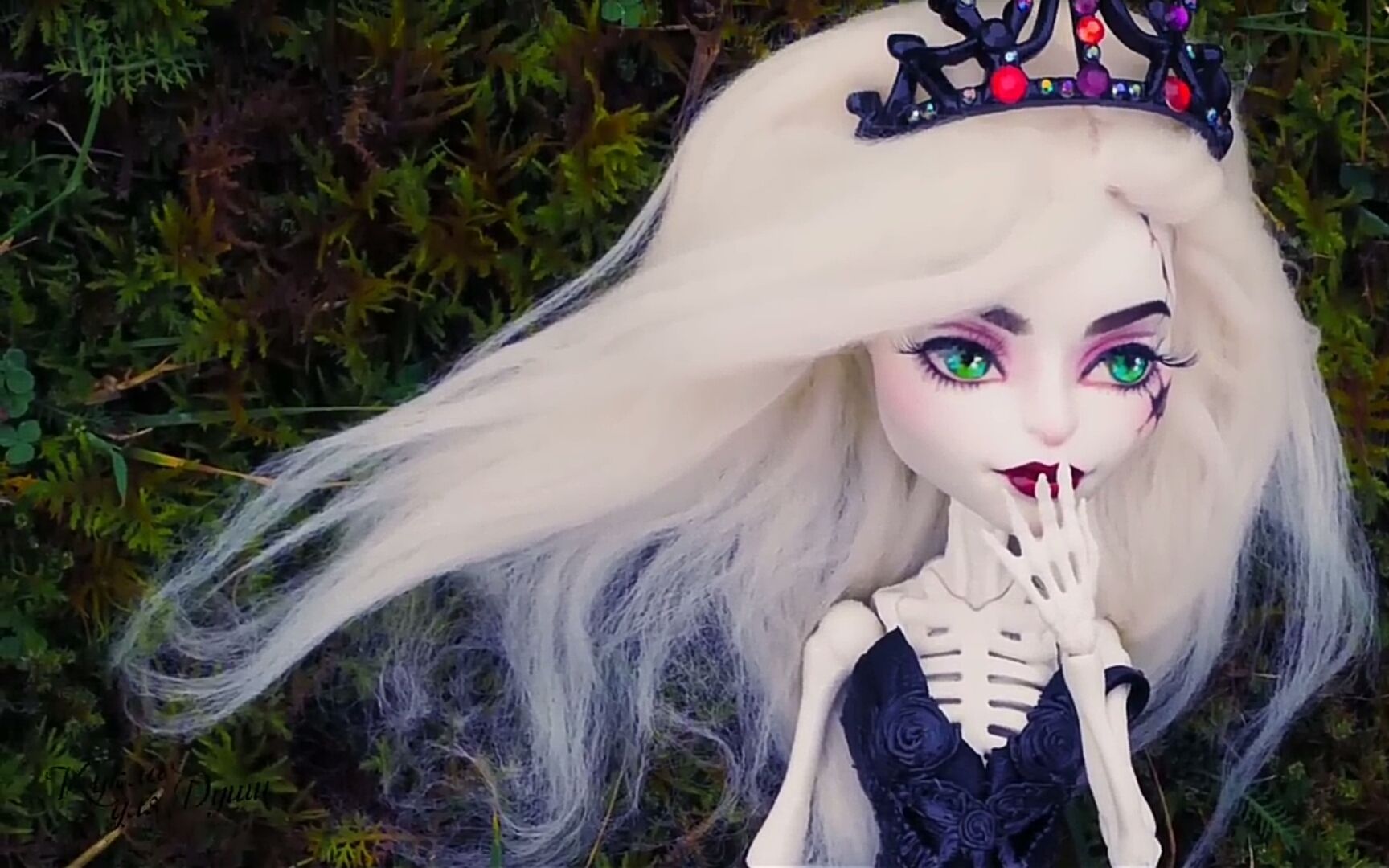 【油管】怪物高中骷髅妹改妆