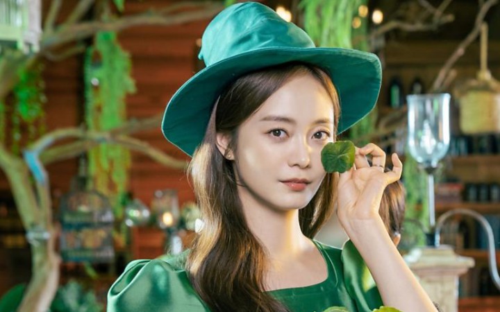 【全昭旻/广告拍摄】不久前韩国kk公司更新全妹药膏广告的拍摄花絮照