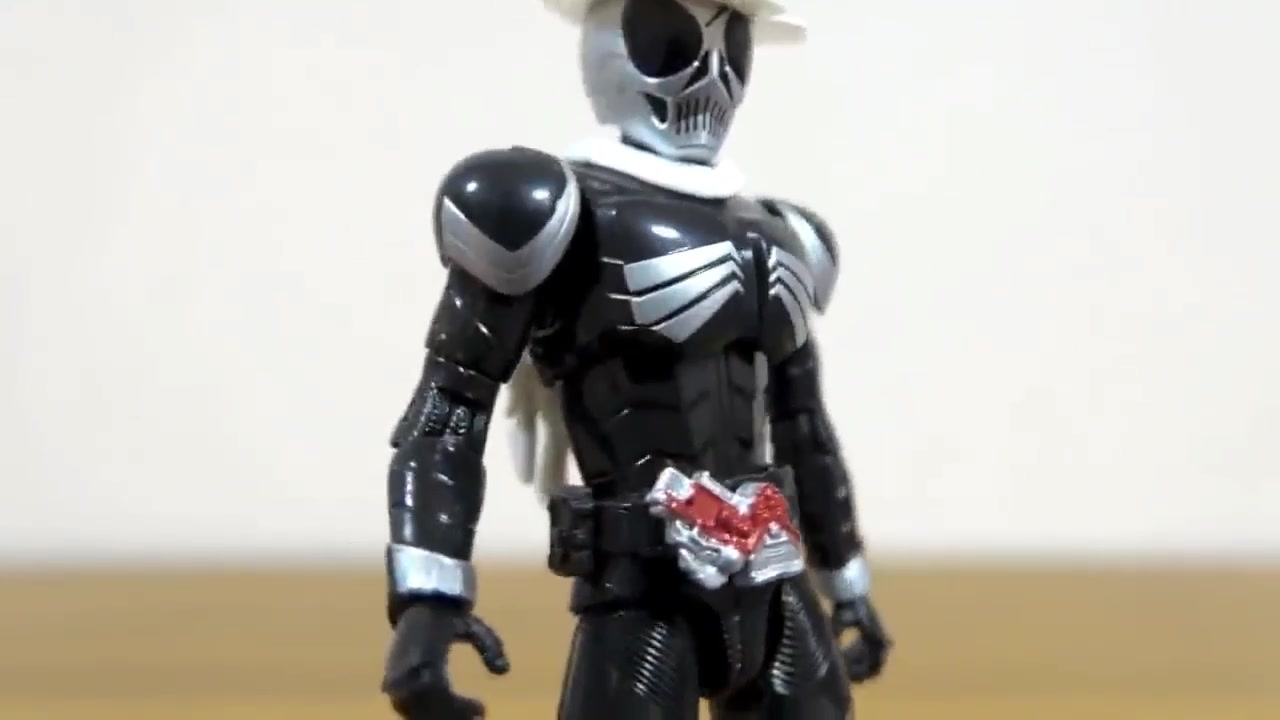 转载【雷欧酱】rkf假面骑士skull视频