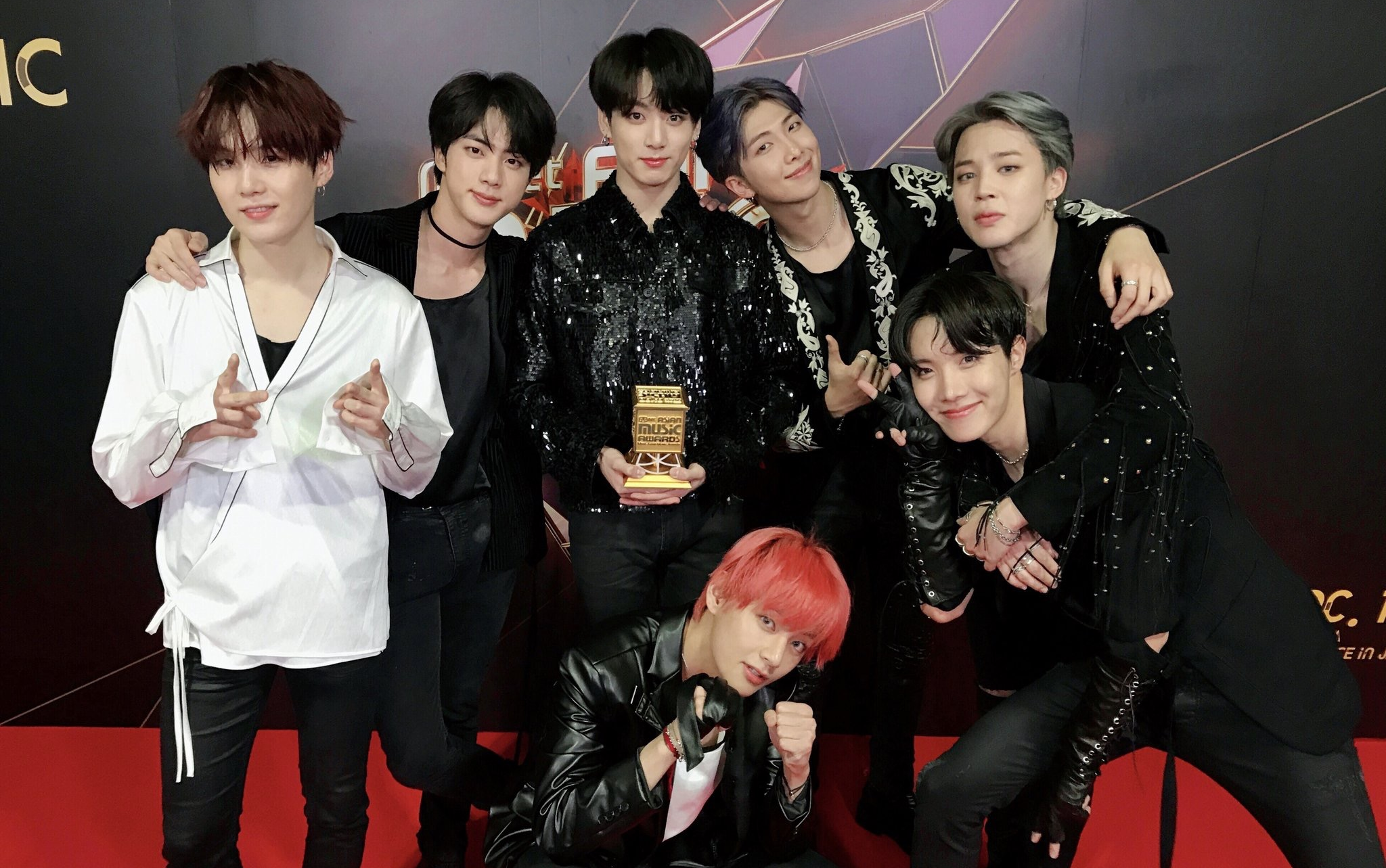 【lusuga】【舞台中字 官方直拍】181212 mama in japan 防弹少年团