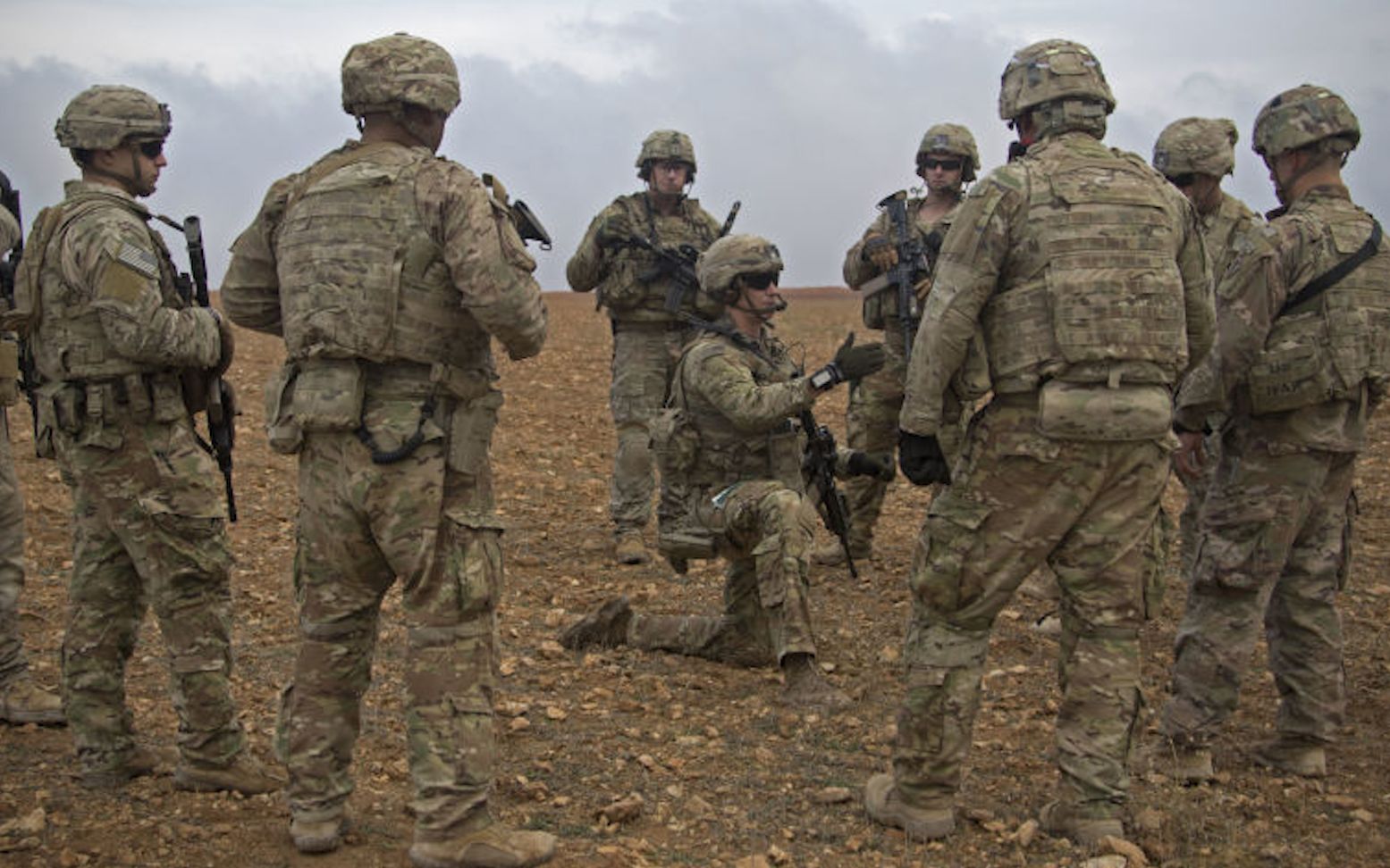 中国制造的防弹衣质量如何英国特种兵身中12枪全身而退