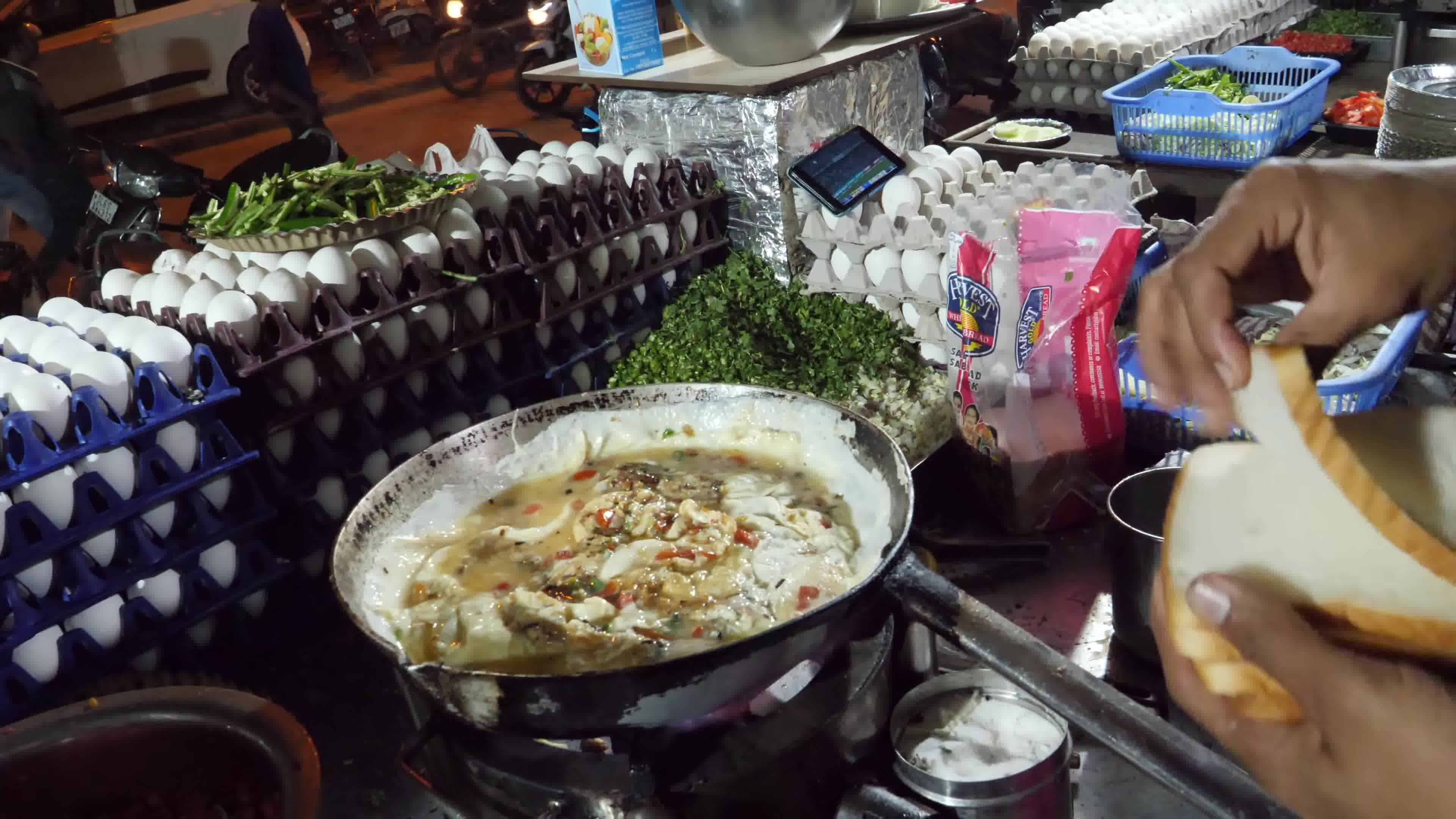 【街头美食系列】印度 | 煎乳酪吐司_哔哩哔哩_bilibili