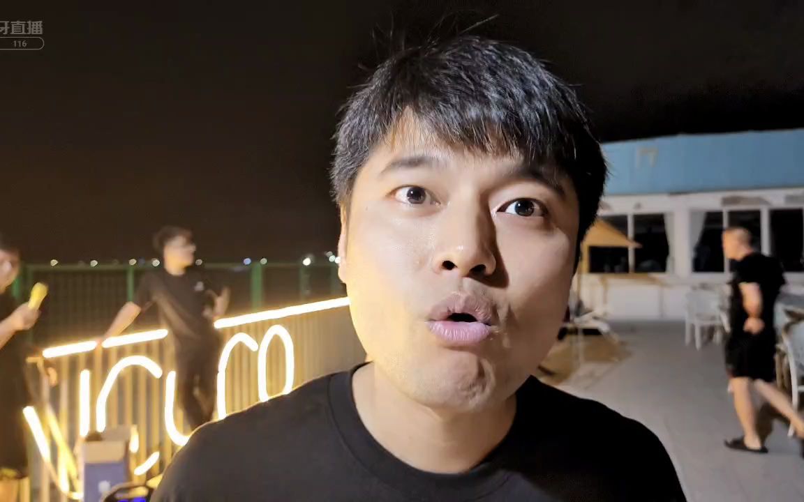 集梦会长20220526--12深圳海边沙滩