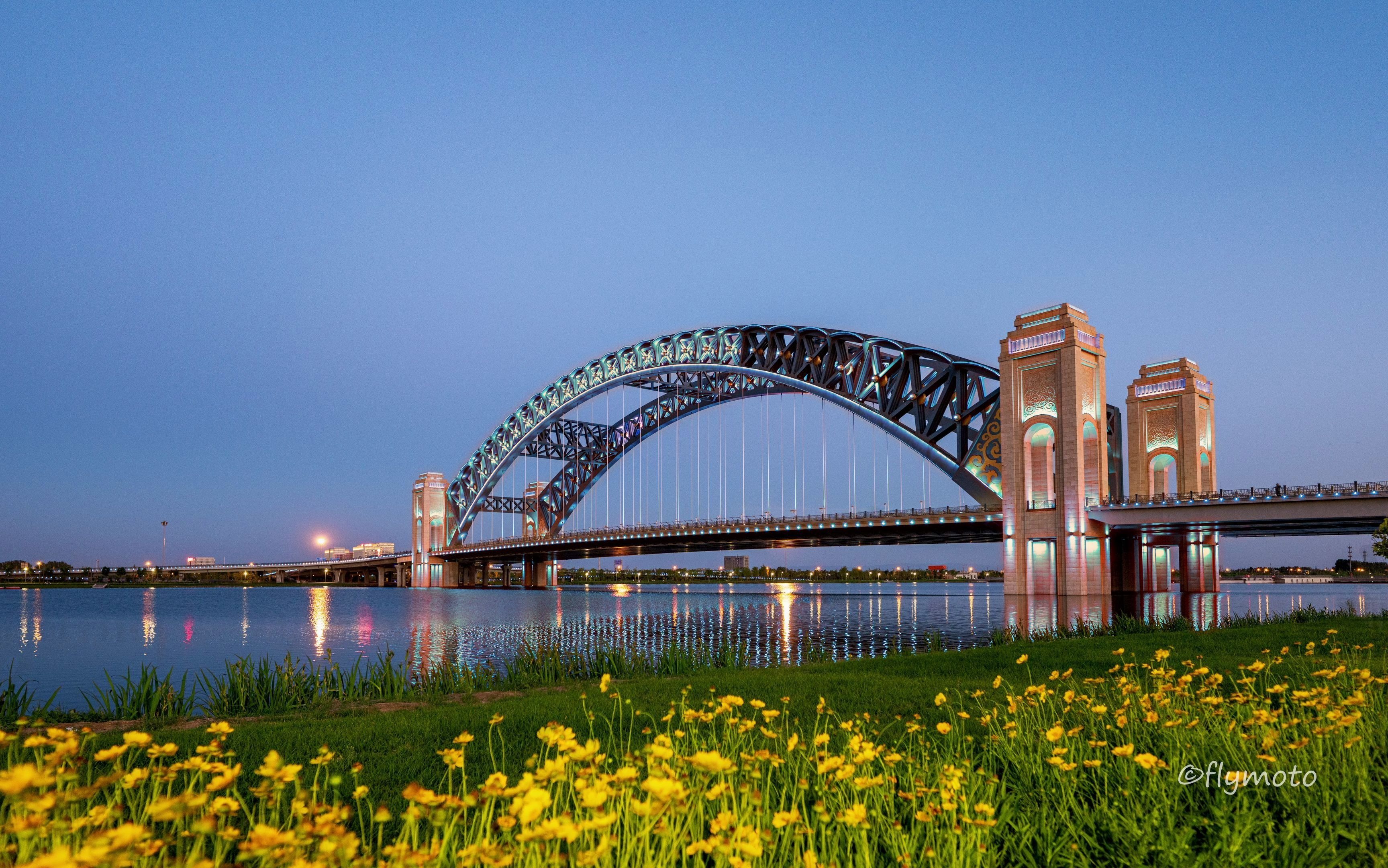 晋阳桥夜色撩人