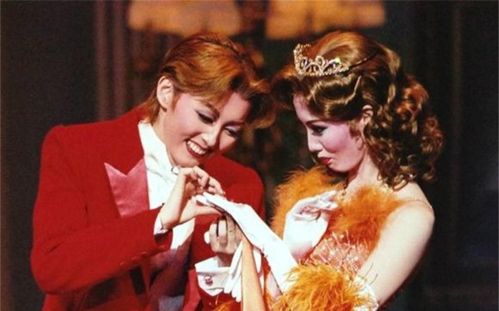 宝冢你可见过如此动人的女役